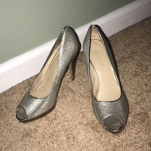 Nine West Sparkly open toe heels
